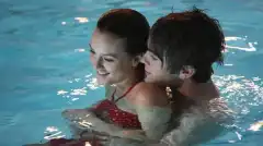 Сплетница 1 сезон 12 серия